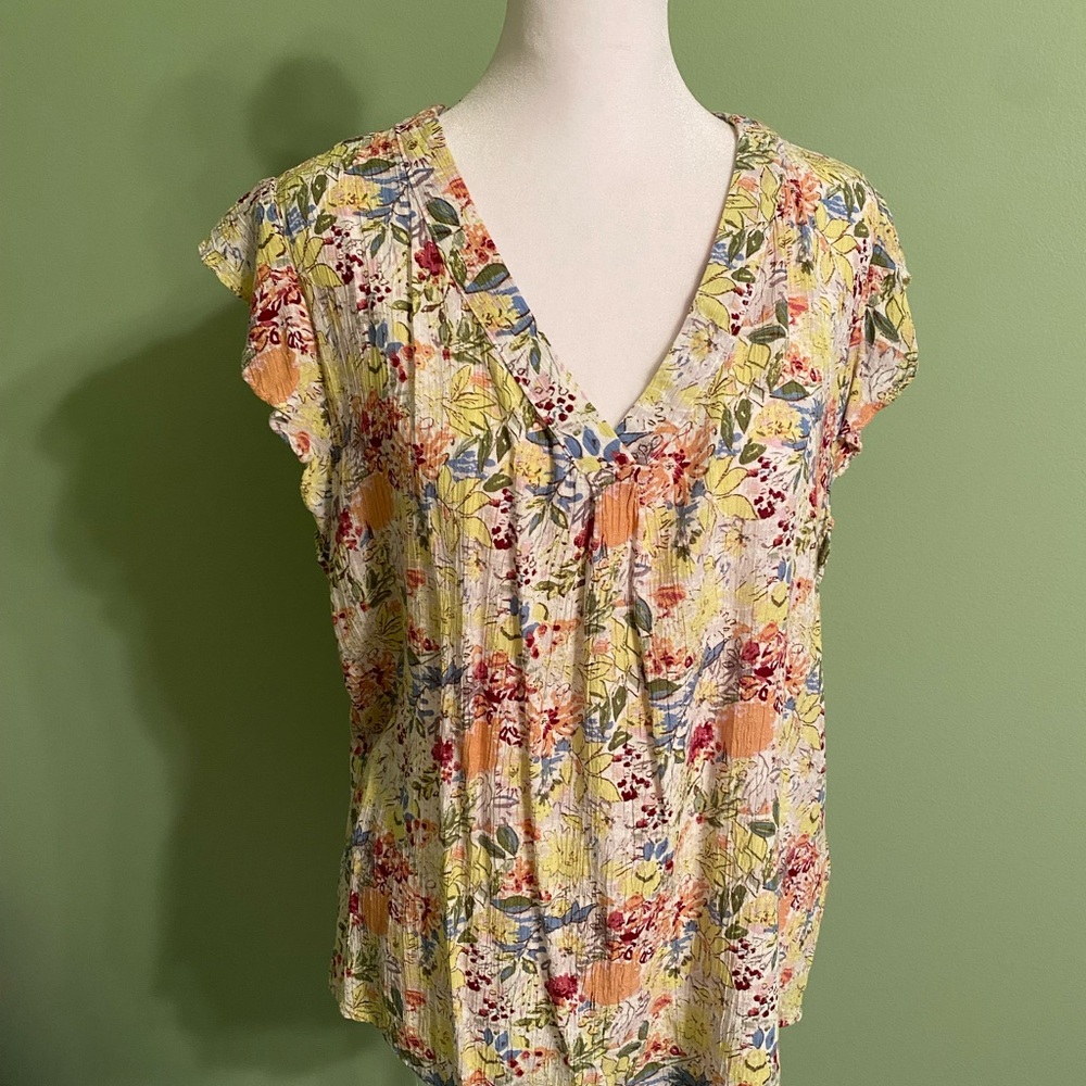 Cynthia Rowley Yellow and Pink Pleated V-Neck Blouse